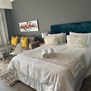 King Studio Sofa Bed